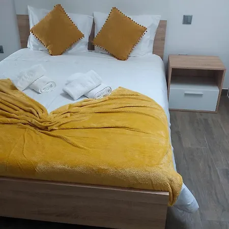 Konukevi Refugio D'aldeia