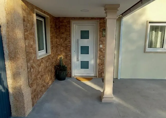 Refugio D'aldeia Konukevi